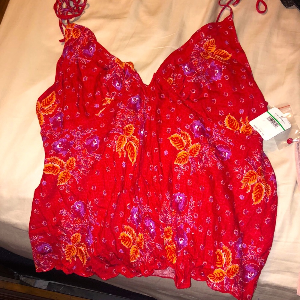Intimately Free People size Large red clay floral tank with tie adjustable strap